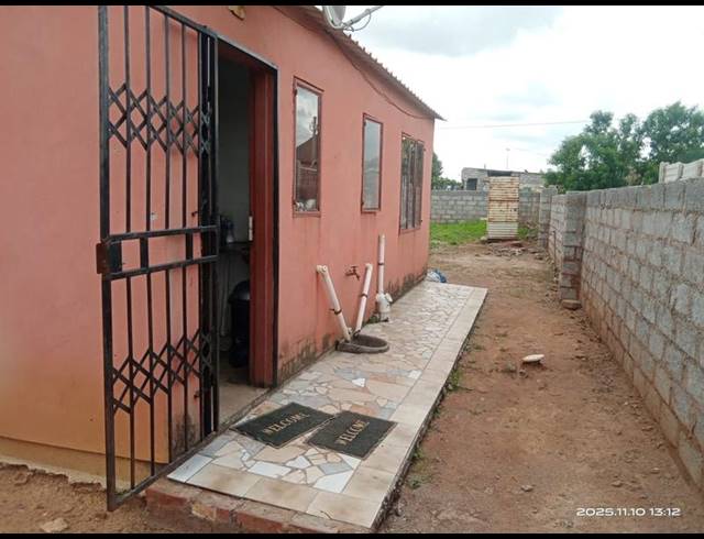 2 BEDROOM HOUSE FOR SALE IN DUDUZA